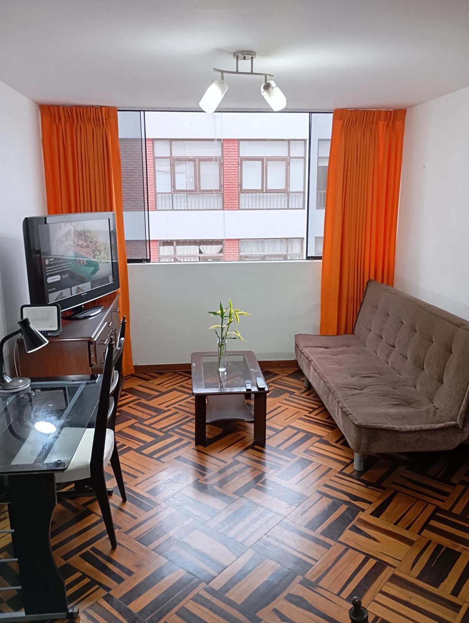 Departamento En Miraflores * Lima