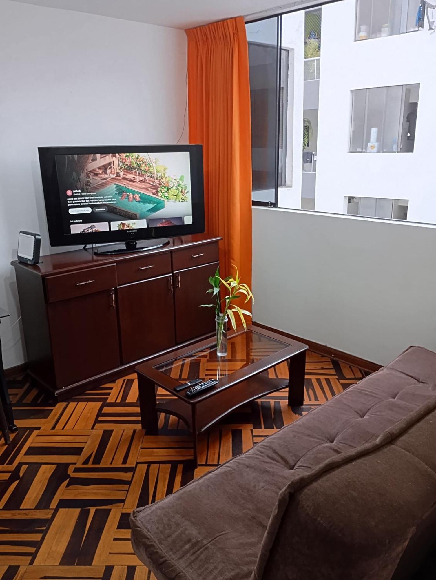 Departamento En Miraflores * Lima